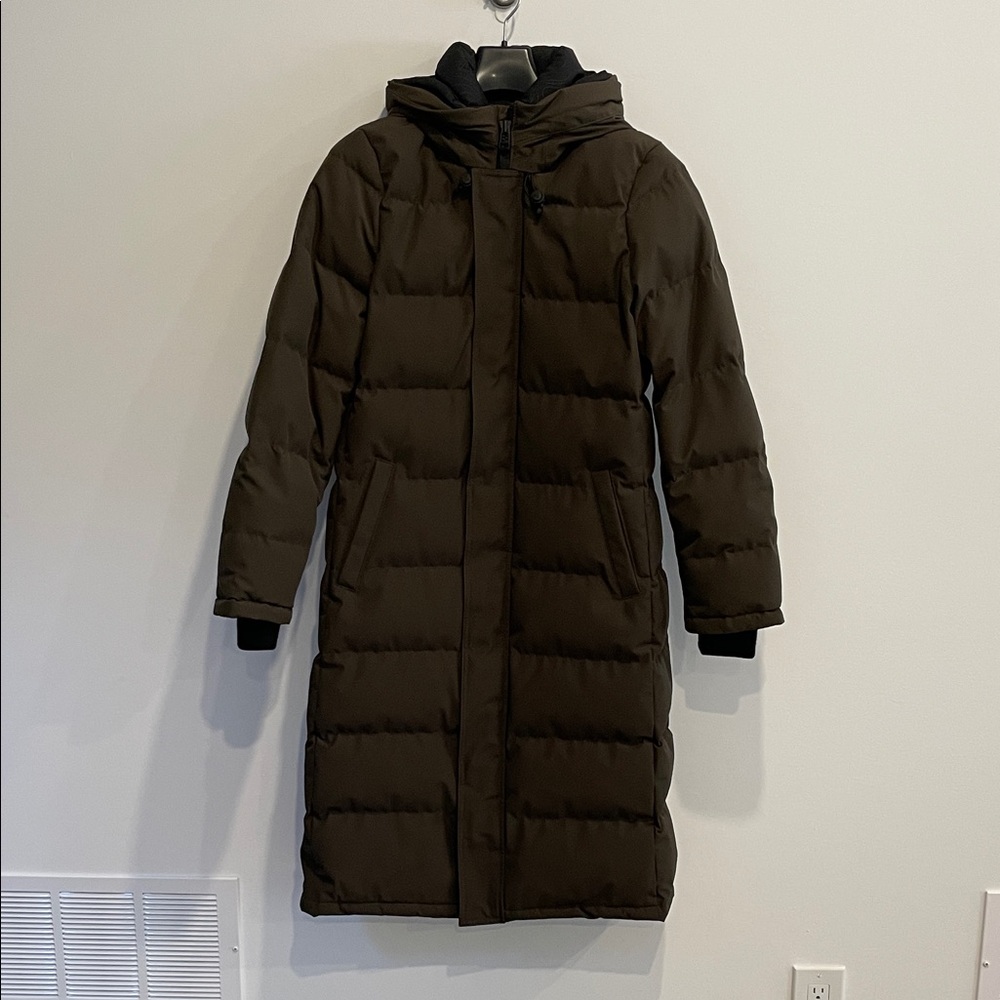 NWT Aritzia Tna The Powder Parka Long (missing faux fur trim)
